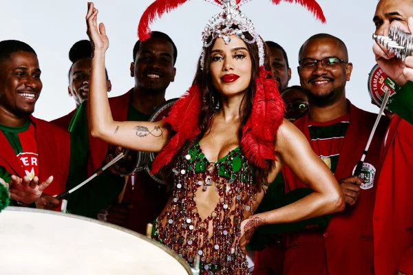 Anitta é confirmada como rainha de bateria da Grande Rio para 2027: ‘Darei o meu melhor’